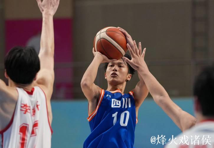 广东2将缺席揭幕战,山西酝酿1换1交易,广厦捡到宝,新疆注册新外援 广东2将缺席揭幕战,山西酝酿1换1交易,广厦捡到宝,新疆注册新外援